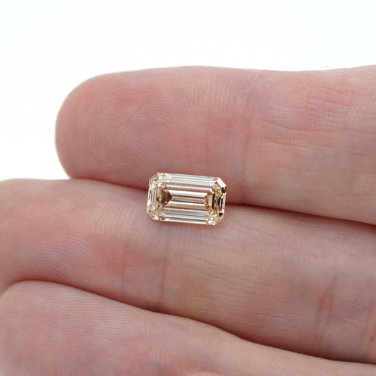 2.24ct Emerald Stepcut Cut M/C2 VS2