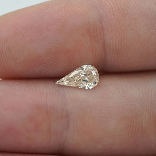 0.70ct Pear Modified Brilliant Cut VS1 C1
