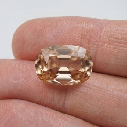 5.10ct Cushion Long Old Mine Cut VS C3