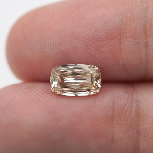 2.03ct Cushion Long Stepcut Cut C2 VS1