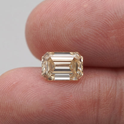 1.34ct Emerald Stepcut Cut C1 VS1