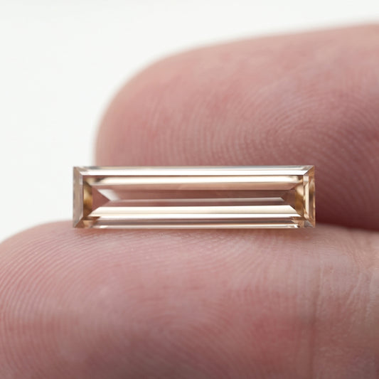 2.53ct Baguette Stepcut Cut C2 VS2