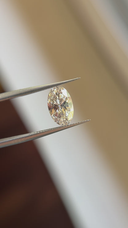 2.06ct Oval Brilliant Cut C1 VS1