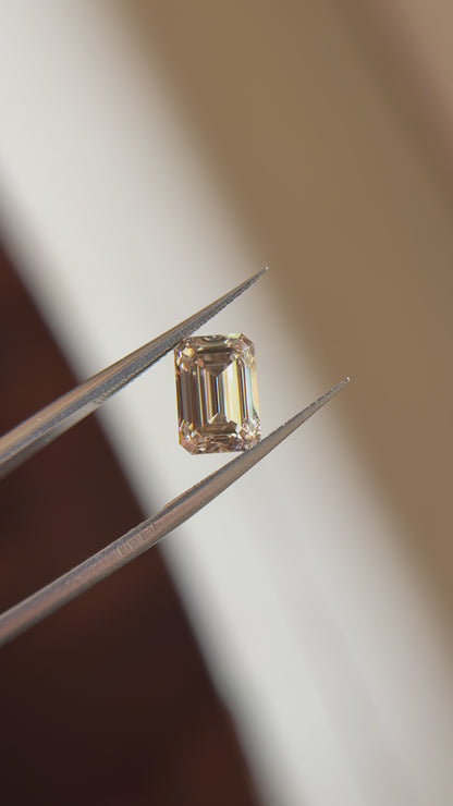2.64ct Emerald Stepcut Cut C2 VS1