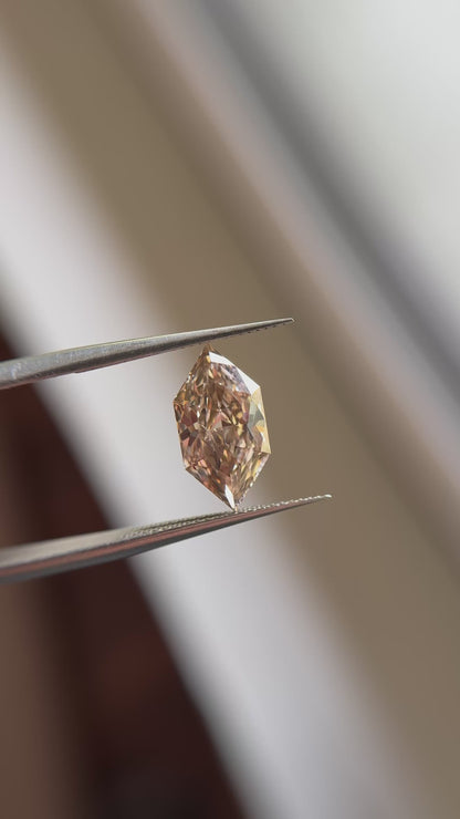 2.65ct Hexagon Long Brilliant Cut C3 VS1