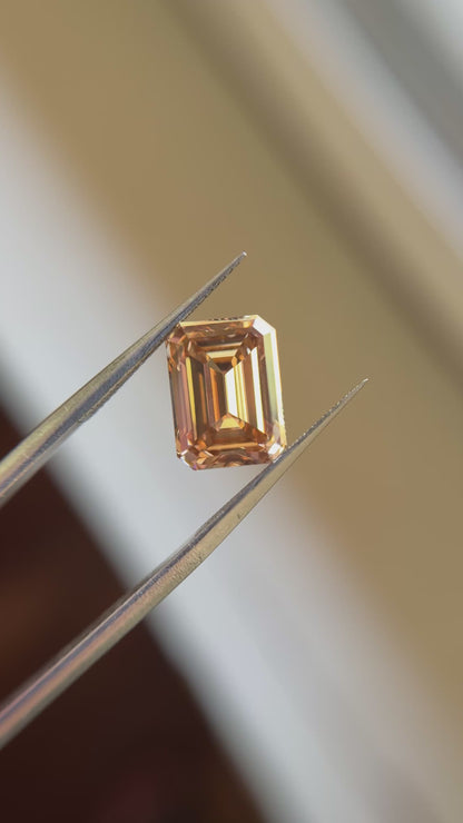 5.06ct Emerald Stepcut Cut C4 (Fancy Brown)
