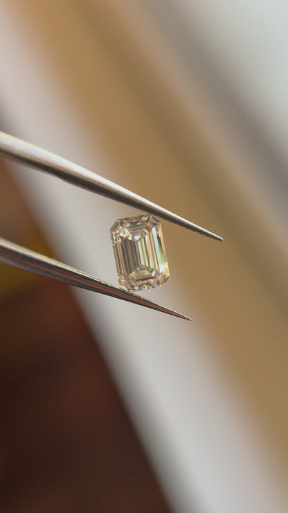 1.34ct Emerald Stepcut Cut C1 VS1